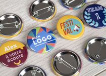 Badge rond en métal Badge rond en métal